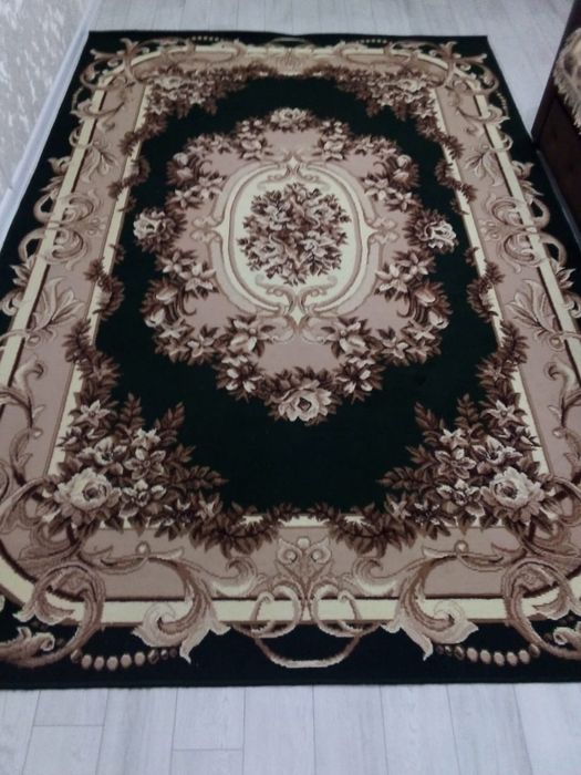 Продам ковёр в хорошем состоянии