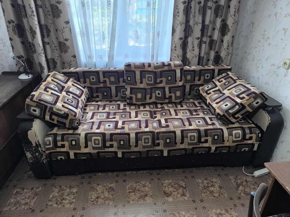 Отдам даром мебель
