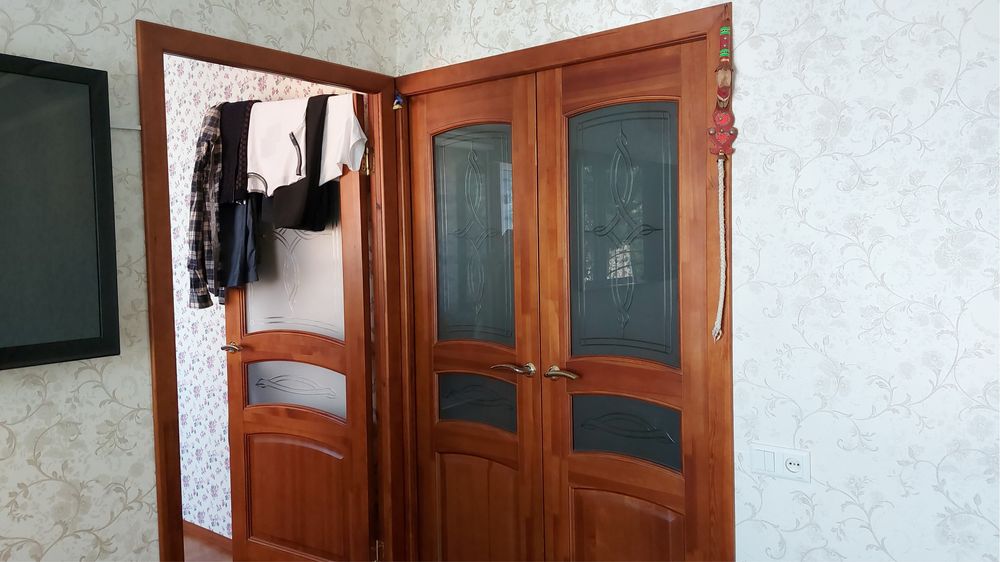 Двери, в отличном состоянии