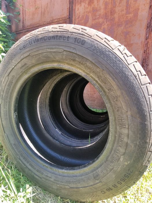 Set 4 anvelope continental vara  215 /65/R16 C