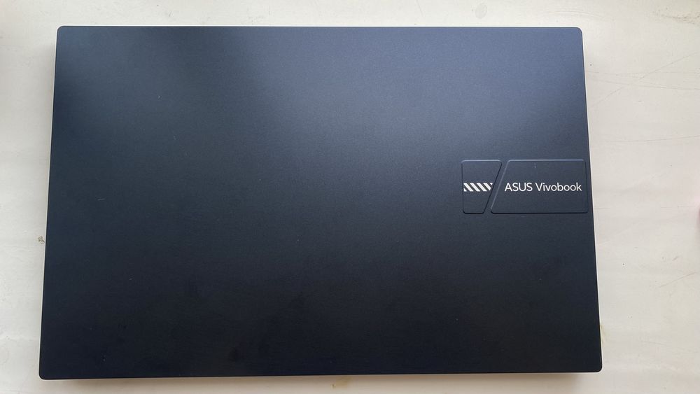 Продам ноутбук ASUS Vivobook 15 X1504ZA