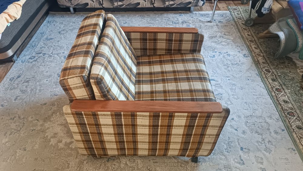 Продам раздвижное кресло