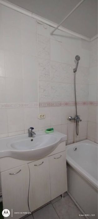 Продам 2 коматную квартиру