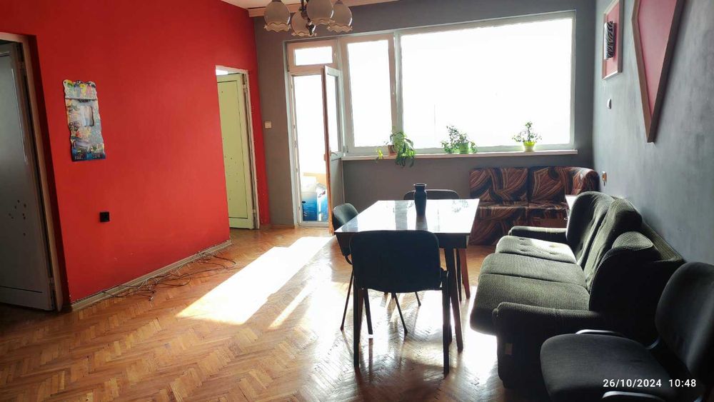 Продава се Четиристаен апартамент в Добрич, Център - 100 кв.м за 842 €/кв.м - Снимка #3