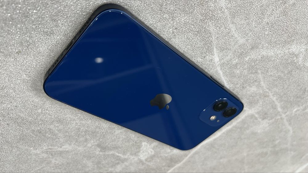 Iphone 12 64ггб без коробки