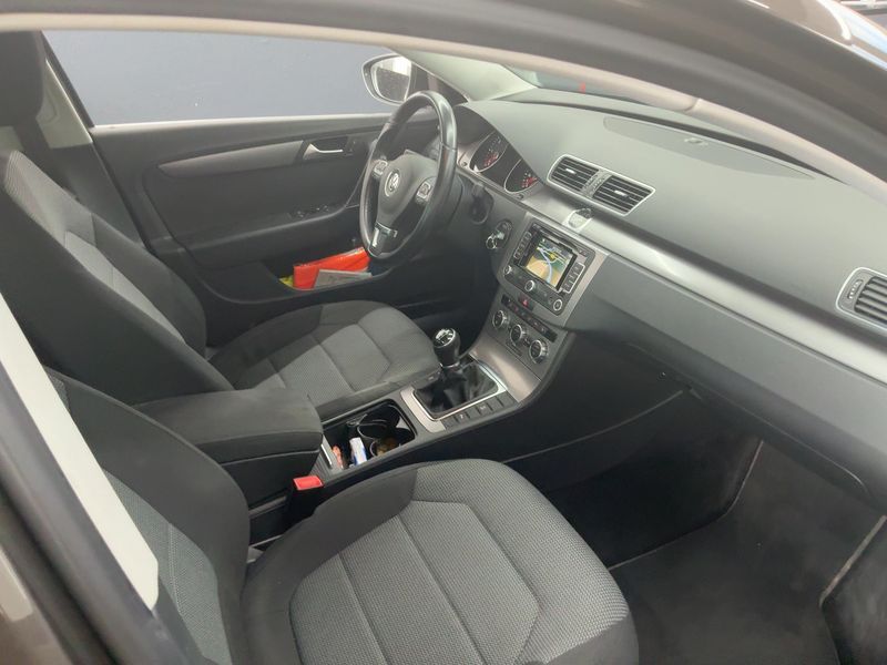 Volkswagen Passat 2.0 TDI Comfortline BlueMotion Tech 2013