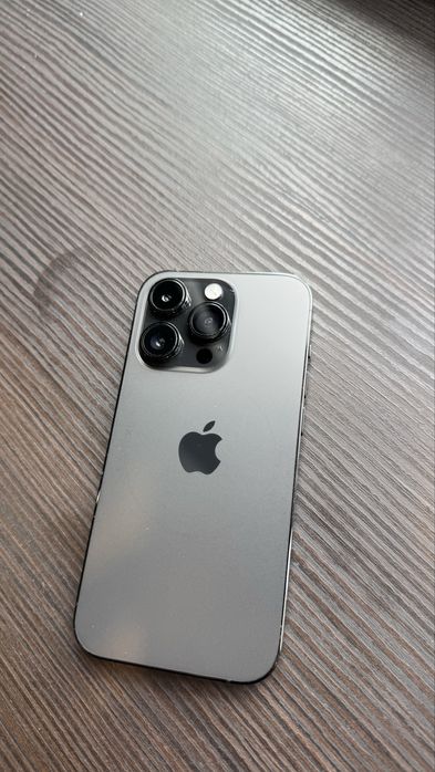 iPhone 14 pro 100%