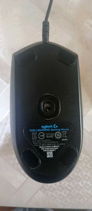 Игровая мышка Logitech G102 LIGHTSYNC
