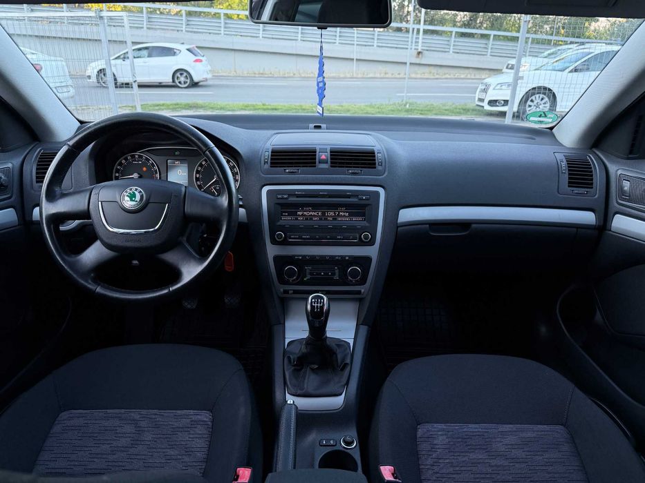 Skoda Octavia Style / 1.6 TDI - 105Cp sau 2.0 TDI - 140Cp/ RATE / Garantie / Climatronic / Istoric Skoda /