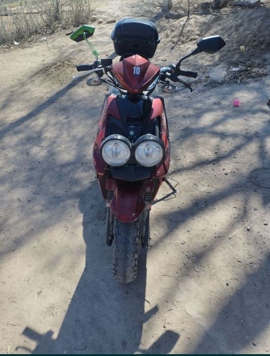 Продам мопет 20000
