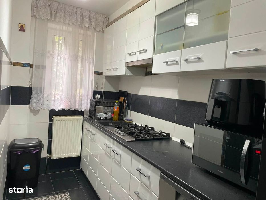 Apartament 3 camere Zona Sud - etaj 1/4- 59 mp- 70.000 euro negociabil