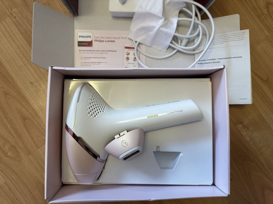 Epilator IPL Philips Lumea Prestige SmartSkin, Accesorii Corp & Față