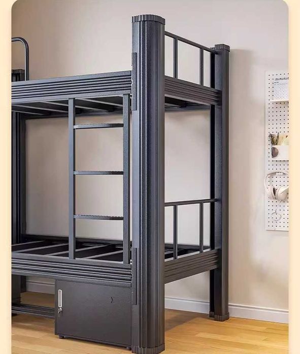 Ikki qavatli metall karavotlar/ Двухъярусные металлические кровати