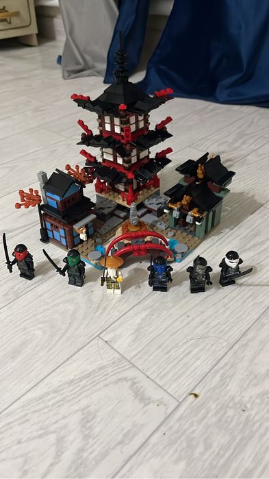 Продам лего наборы