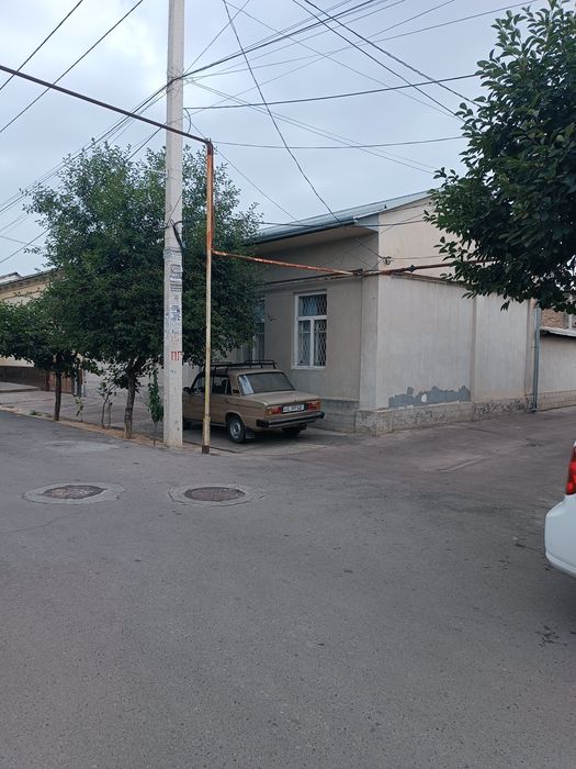 Yunus obod usta shirin batoniski 3.50 sotih yer uchastka  sotiladi