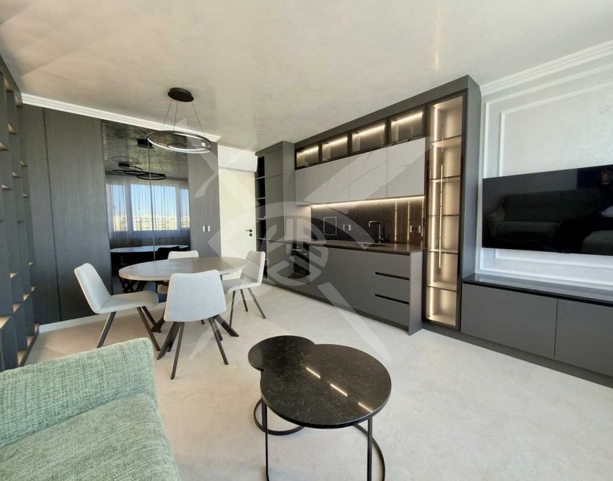 Дава се под наем Тристаен апартамент в София, Люлин 10 - 91 кв.м за 917.49 € - Снимка #2