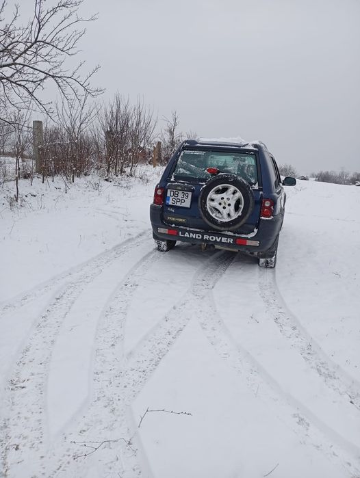 Vând Land  Rover