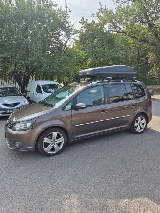VOLKSWAGEN Touran 2011 — imagine 2
