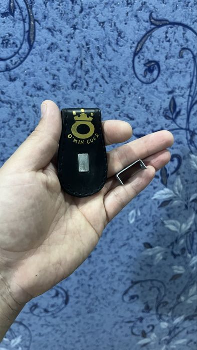 Крепление для мела в биллиард