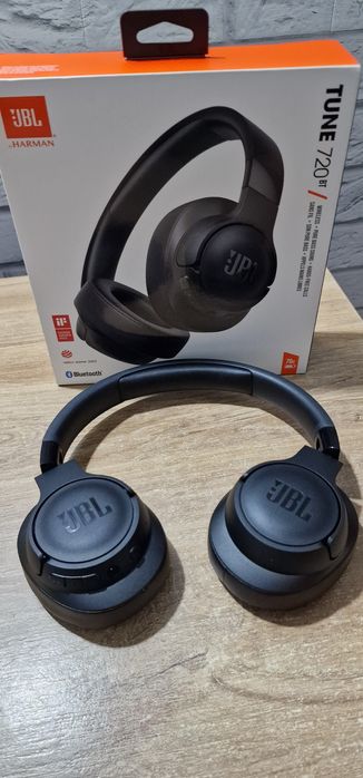 Casti over ear JBL Tune 720BT