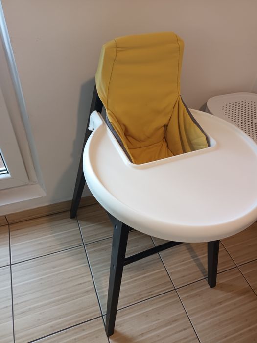 Scaun de copil Ikea de masa inalt pentru copil bebe + protectie moale