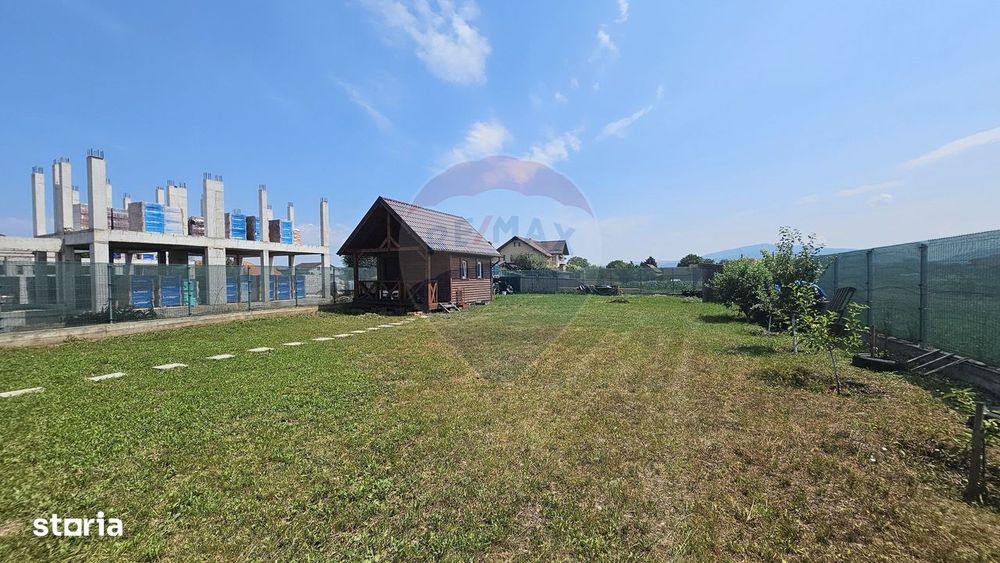 Teren intravilan 609 mp | Împrejmuit | Branșat la utilități | Prejmer