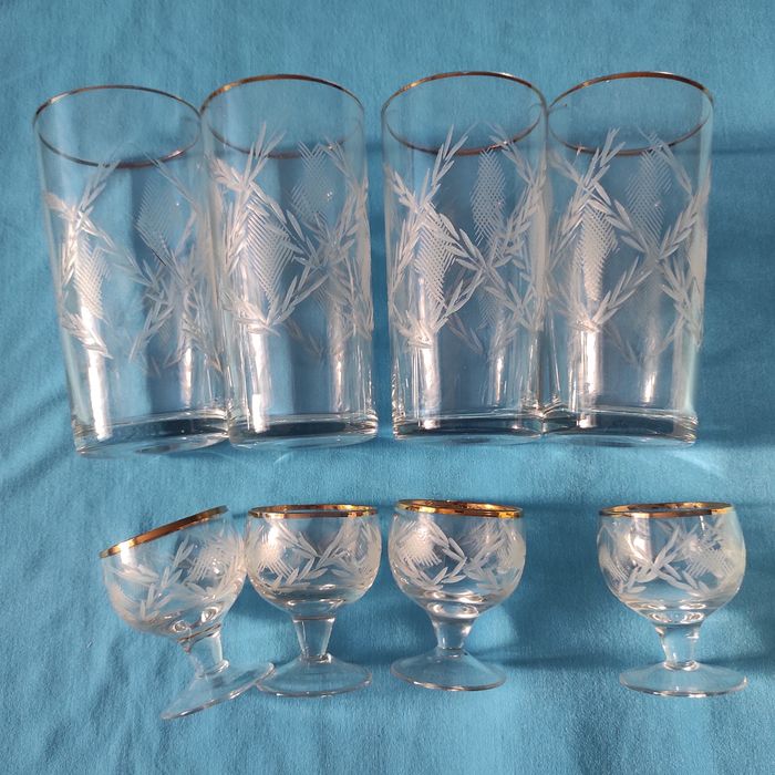 Стаканы и рюмки. Фужеры.