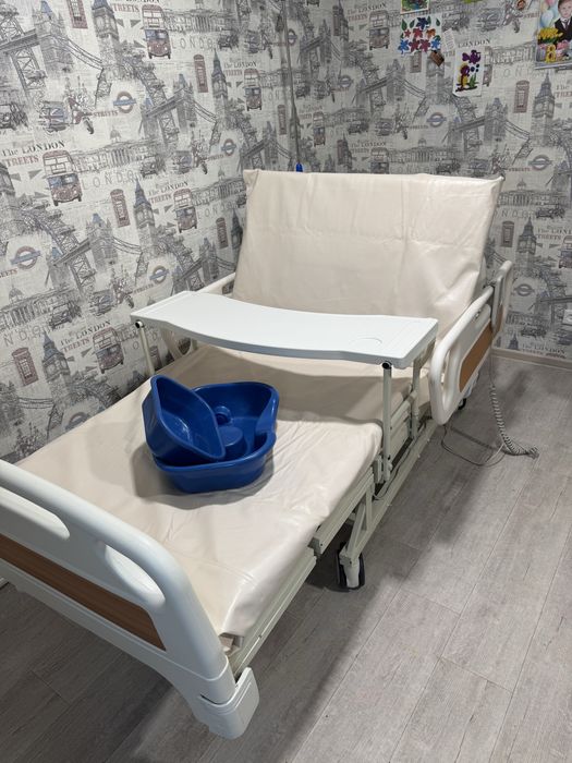 Кровать для лежачих