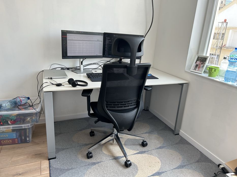 Отлично офис бюро 160/80 см