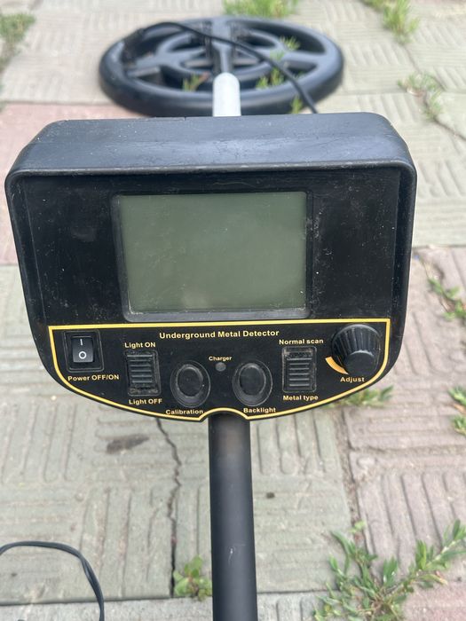 Продам металлоисктель AR944