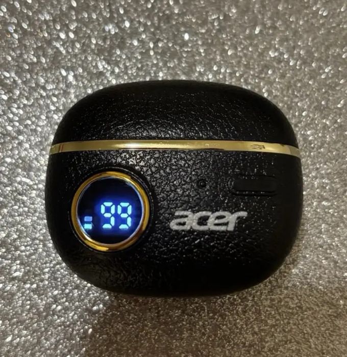 Наушник фирменный