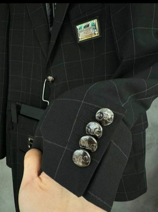 Costum DG calitate premium