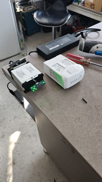 Repar baterii drone Dji (Mavic, Phantom, etc.)