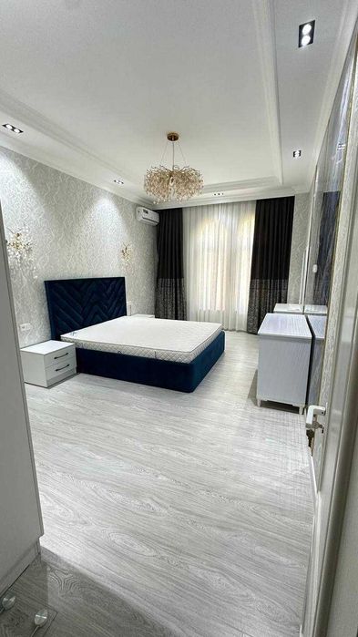 Срочно продается евро квартира 4/7/7/ Шайхантахурский р/  Жангох