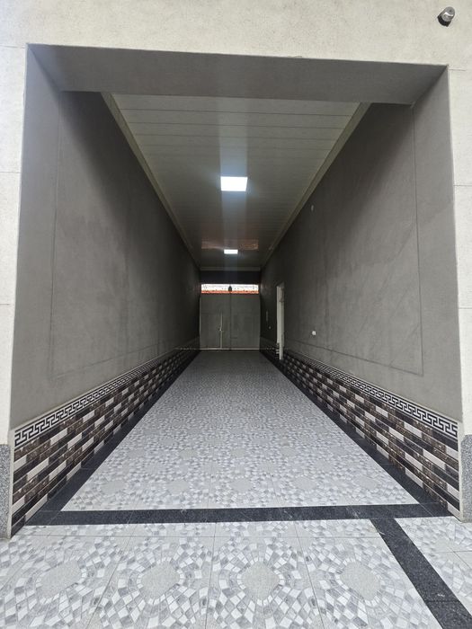 Киргили Шодлик Масжиди худудида 6 сотихлик 12 хона уй сотилади