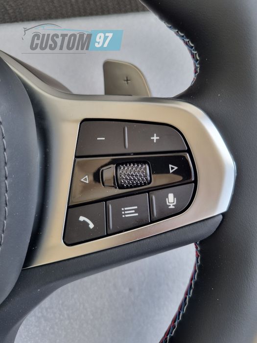 Volan  BMW M volane g20 g21 g30 g01 G1  G05  X3 X5 X6 X4  f40 seria 5, seria 7, piele, finisaje premium - volan stil pachet M
