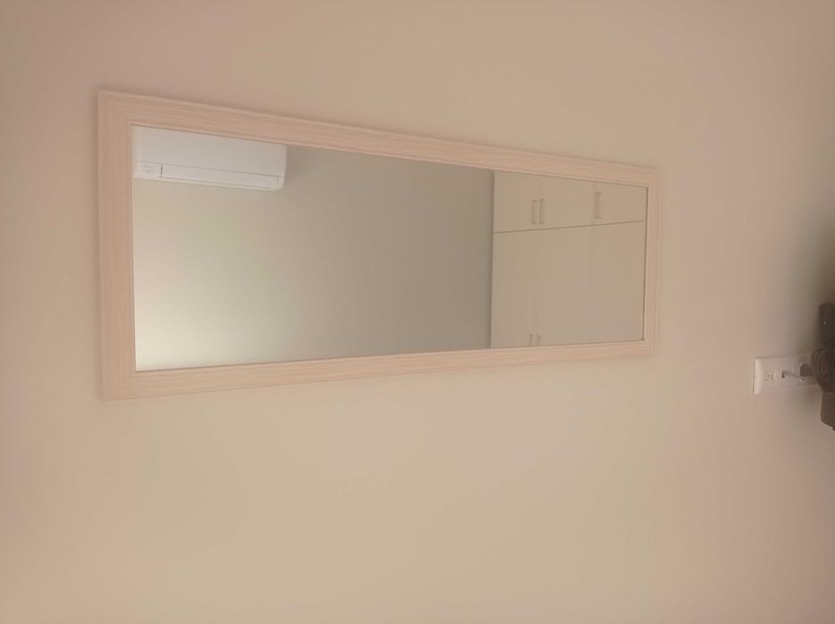 Конзолна маса с огледало