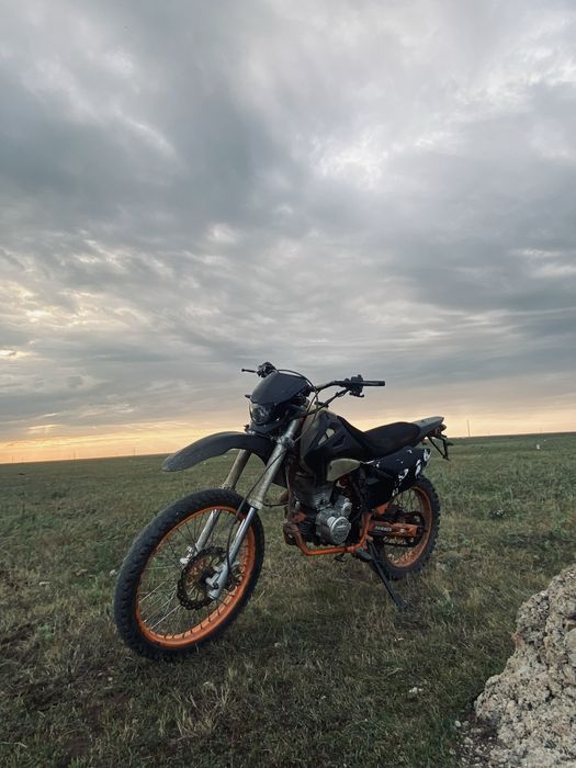 Продам эндуро в идельном сост
