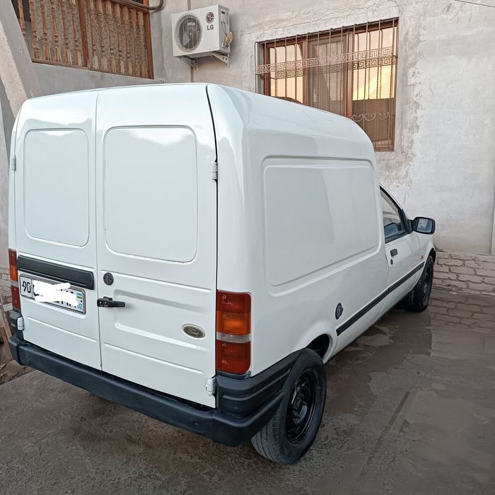 Форд курьер автомобили сотилади