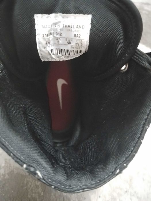 Кецове Найк , леки и удобни.