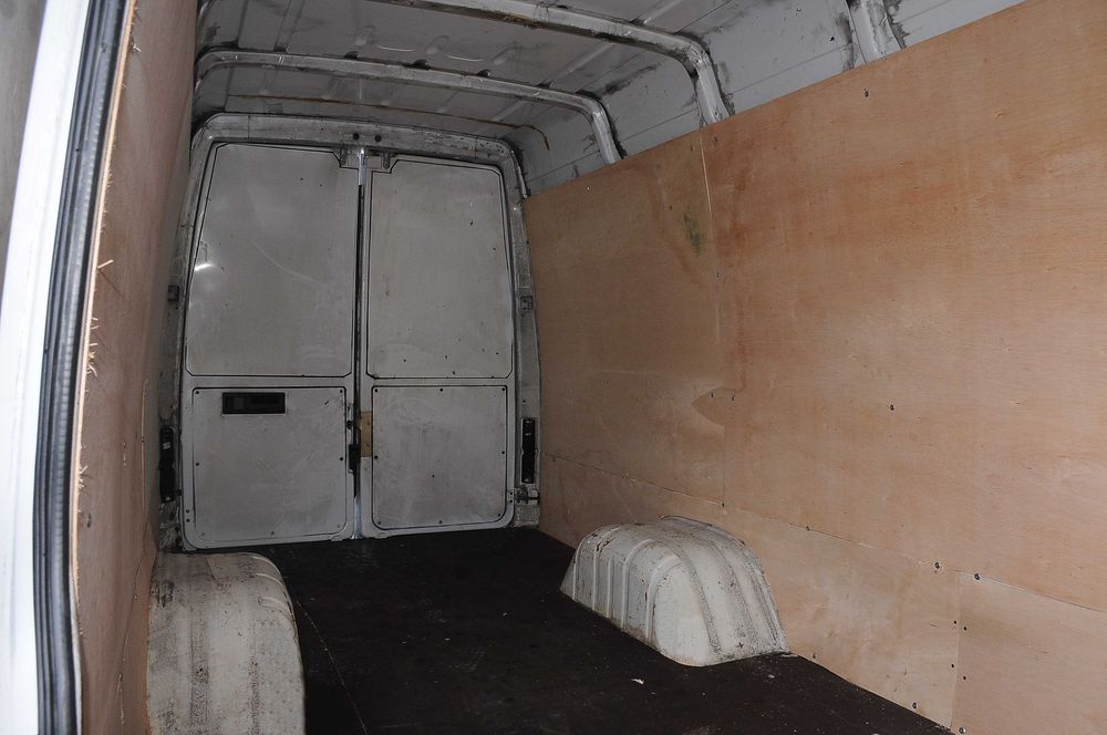 MERCEDES Sprinter 413 Maxi Lung 2003 2.2CDi 130 CP cat. B, Proprietar