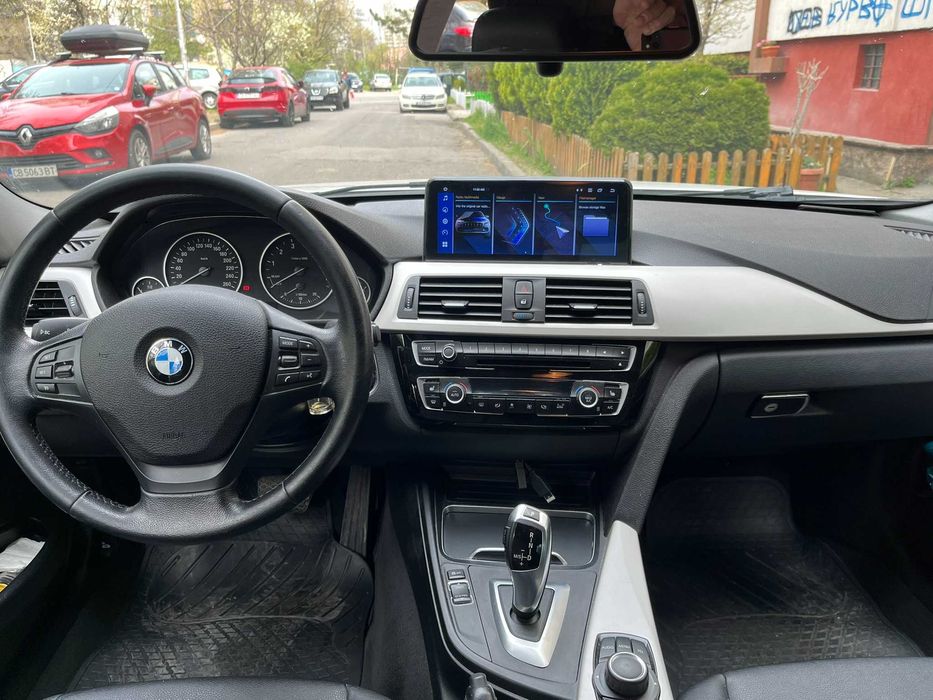 Продавам BMW 320i, xDrive, 135 kW, Bi-turbo