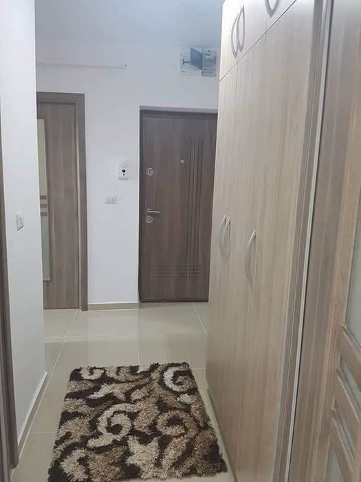 Vând apartament 2 camere etajul 2