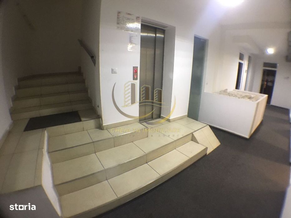 Spatiu comercial disponibil chiar in centru