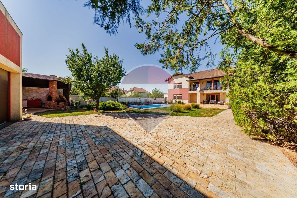 Vilă premium cu piscină și garaj | 360 mp | Teren 1.030 mp