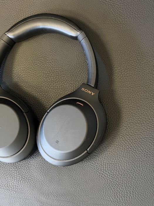 Слушалки Sony WH-1000XM4