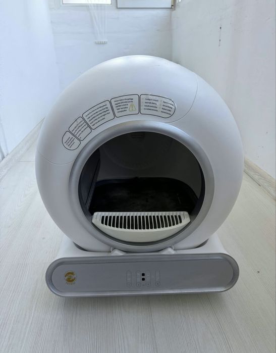 Litiera automata pentru pisici