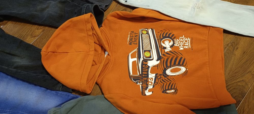 Lot haine băieți 104 Zara/alte mărci