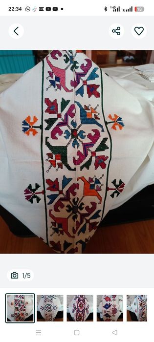 Fete de perna cusuți cu mana ...vechi de peste 100 de ani ..70 lei bucata