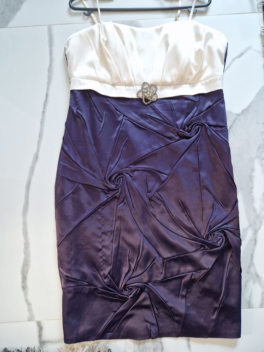 Rochie eleganta midi